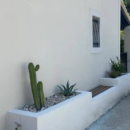 Maison Avec Piscine Et Jacuzzi Ideale Pour Un Sejour Detente