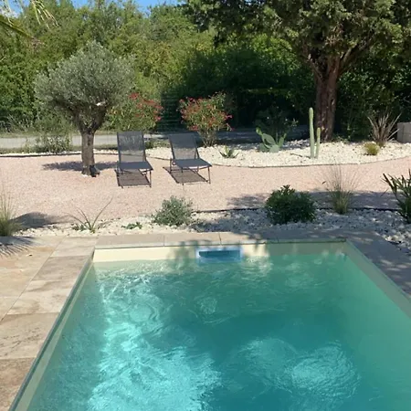 Maison Avec Piscine Et Jacuzzi Ideale Pour Un Sejour Detente * Le Thor