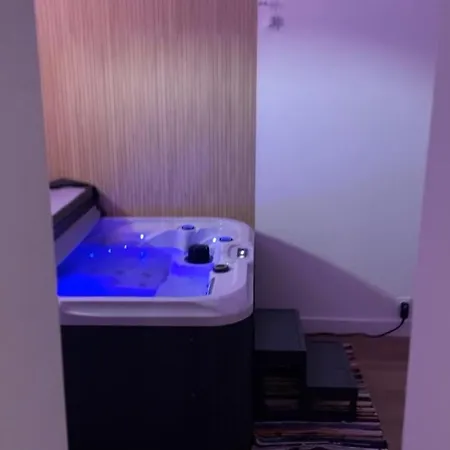 Villa Maison Avec Piscine Et Jacuzzi Ideale Pour Un Sejour Detente *